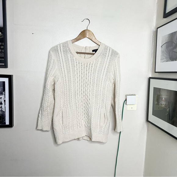 J. Crew M Ivory Cable Knit Sweater Crew Cozy Button Neck Pockets Fall Classic - Picture 2 of 10